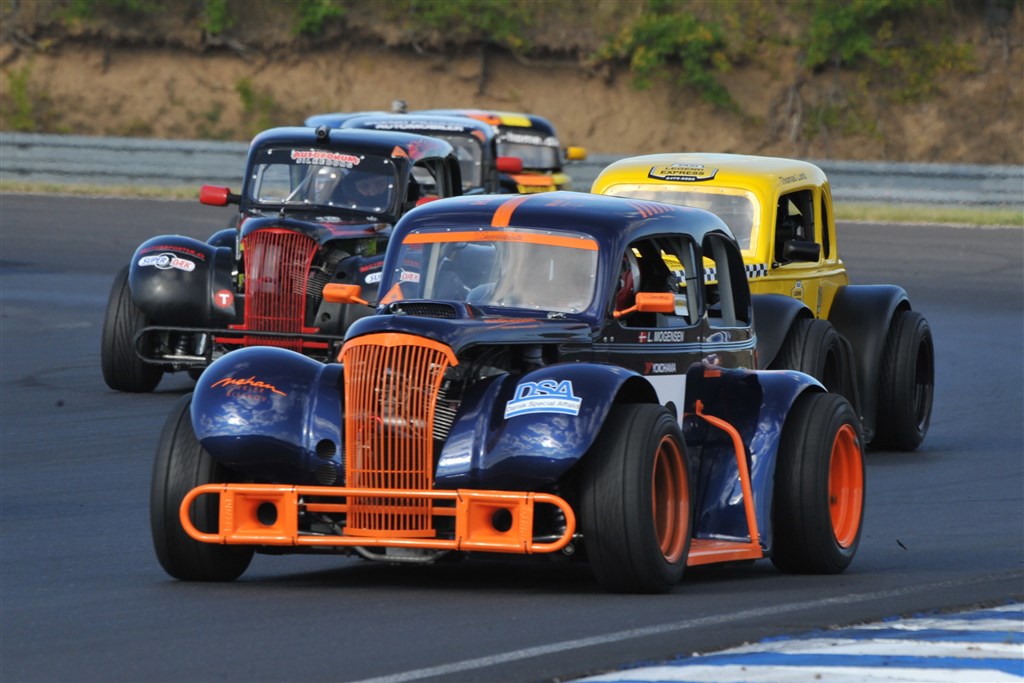 Lars Mogensen har de bedste kort på hånden, når det gælder old boys-konkurrencen i OK Legend Car Cuppen.
(Foto: Morten Alstrup)